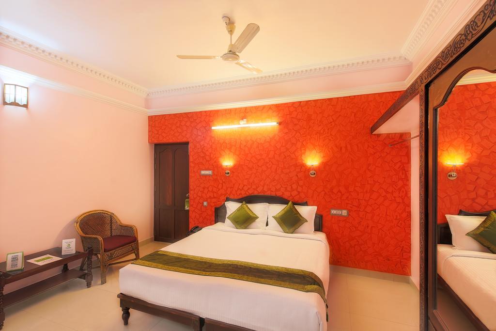 Treebo Moonlight Hotel Thiruvananthapuram Buitenkant foto