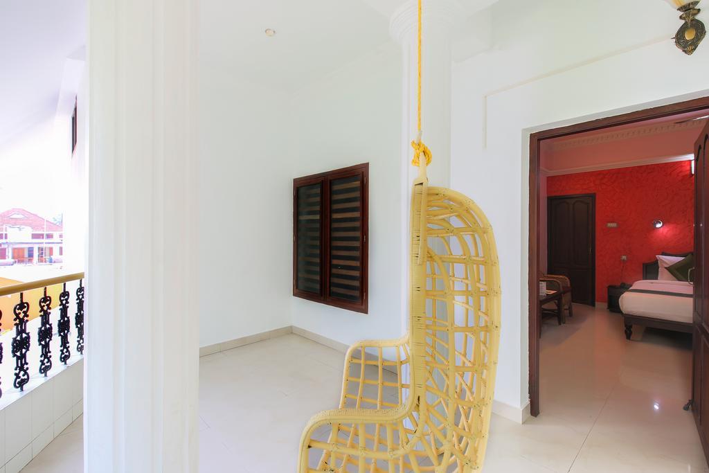 Treebo Moonlight Hotel Thiruvananthapuram Buitenkant foto