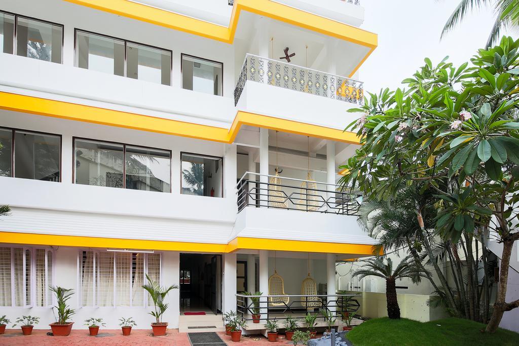 Treebo Moonlight Hotel Thiruvananthapuram Buitenkant foto